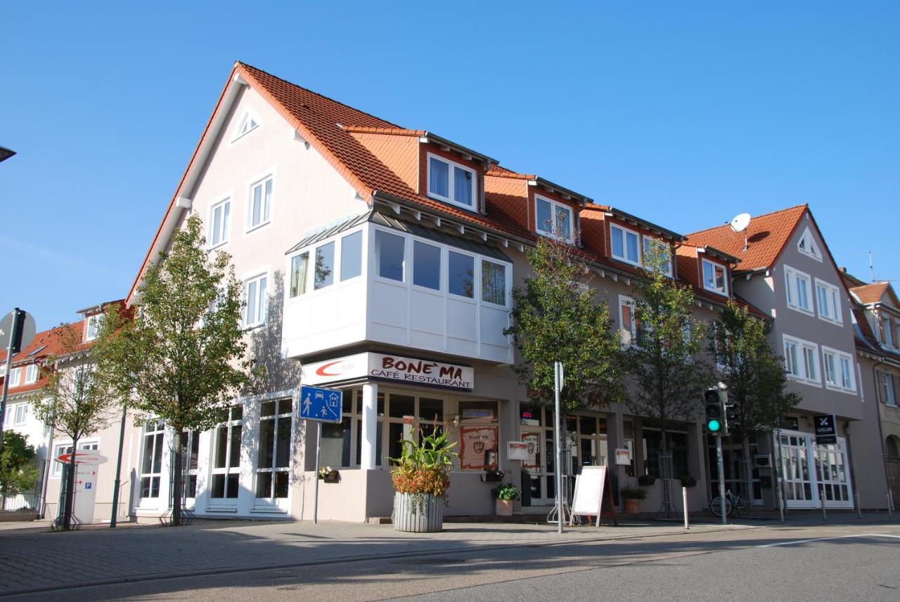 Walldorf Suites Boutique Hotel Buitenkant foto