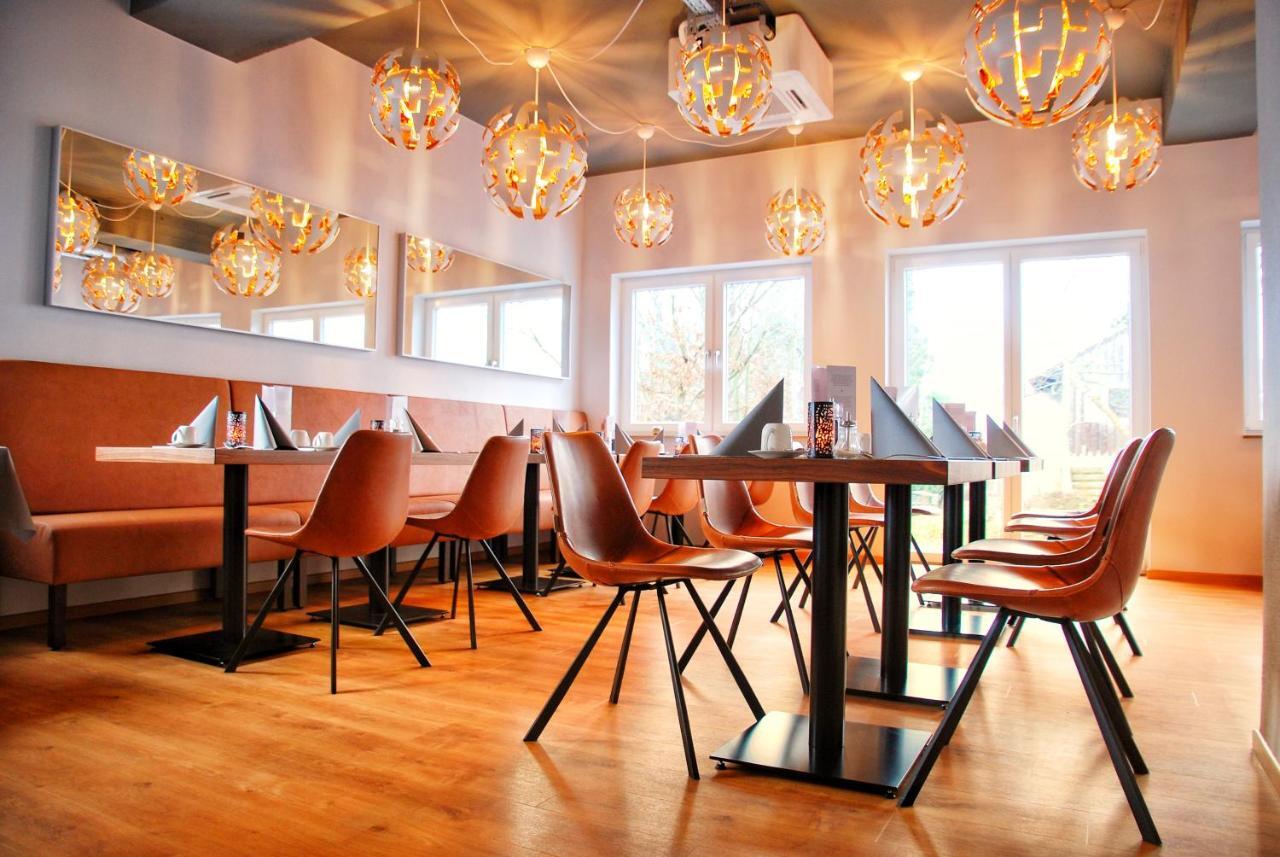 Walldorf Suites Boutique Hotel Buitenkant foto